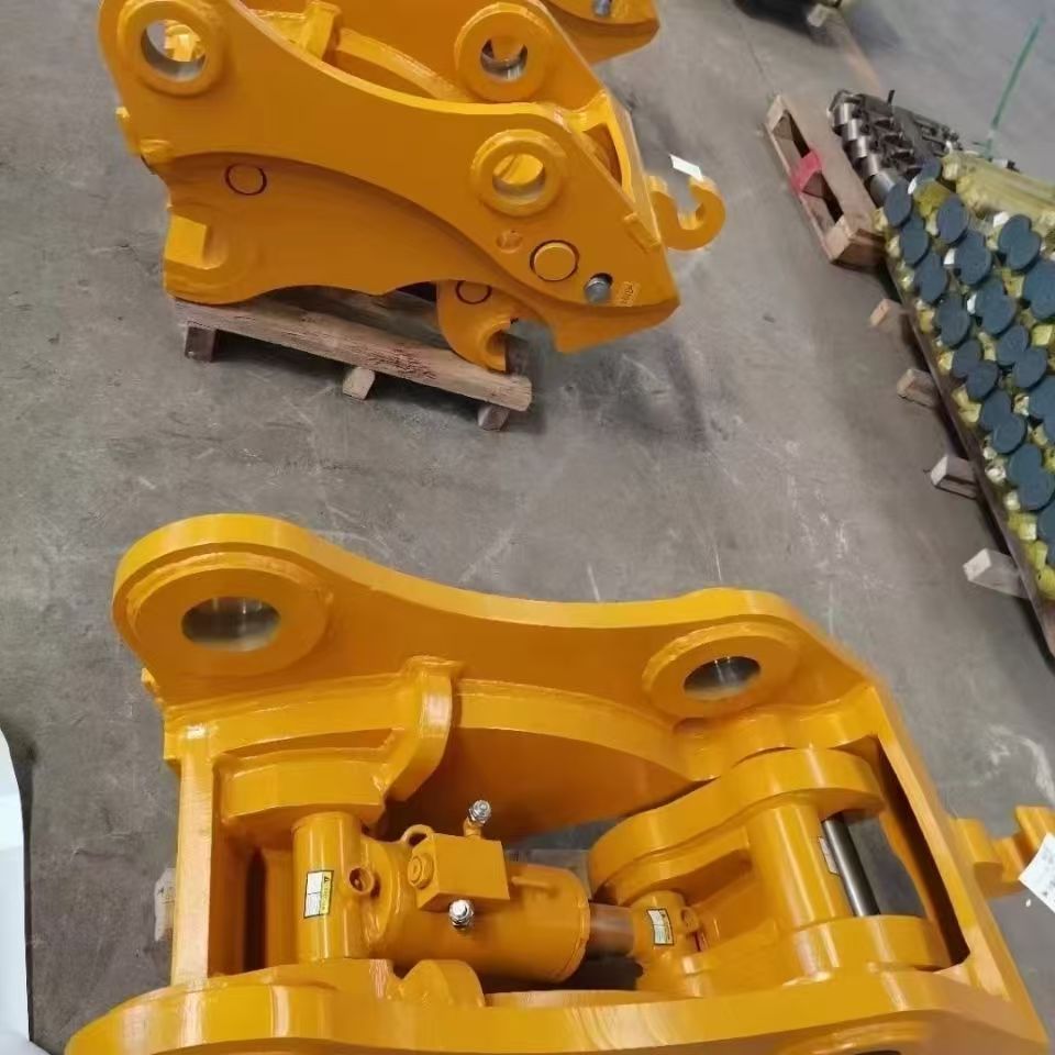 İnşaat Makineleri Ataşmanları  - Mini Excavator incelemesi ve fiyatı